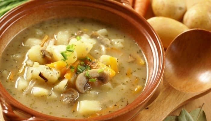 What To Serve With Potato Soup 15 Unbelievably Yummy Dishes